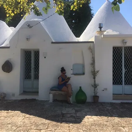 Trullo Meringa Holiday home *